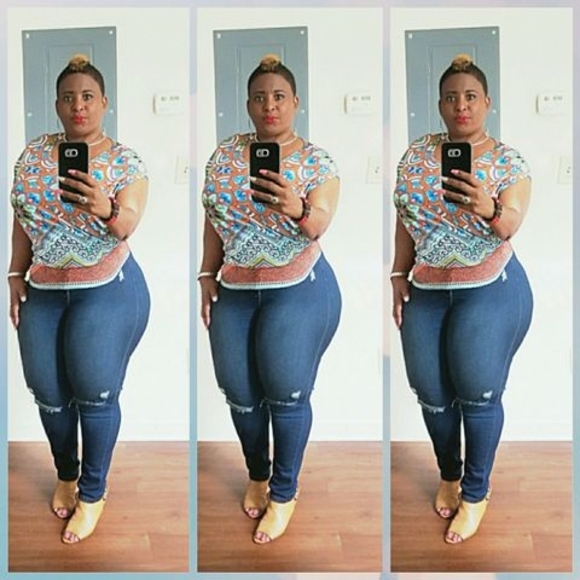 Meet your Posher, Leah - Picture 1 of 1